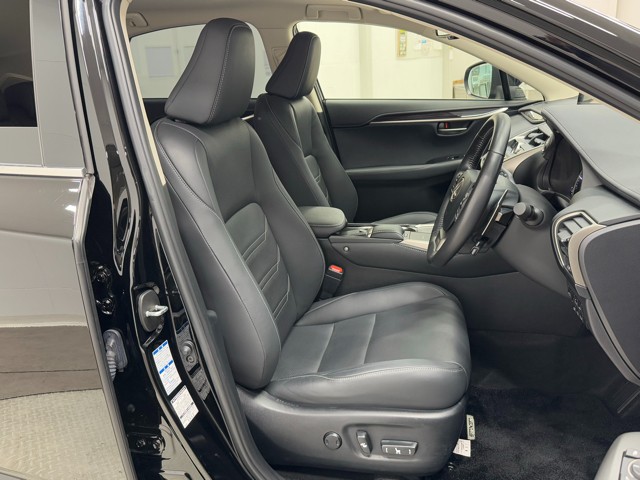 レクサス NX300h VER-L