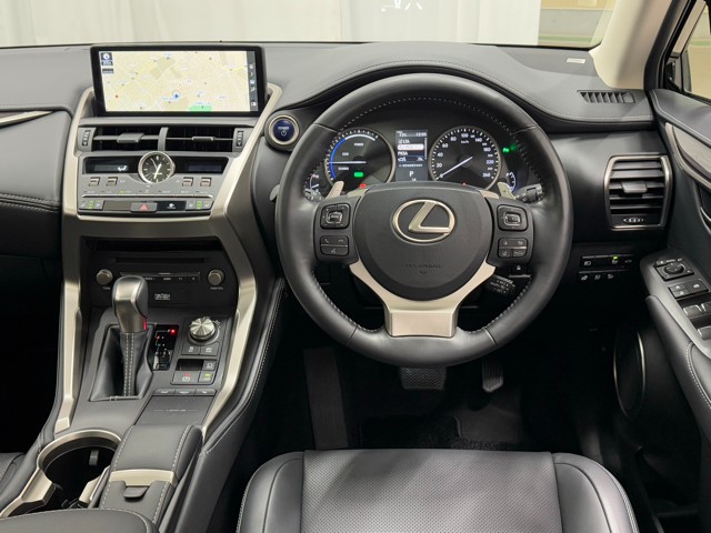 レクサス NX300h VER-L