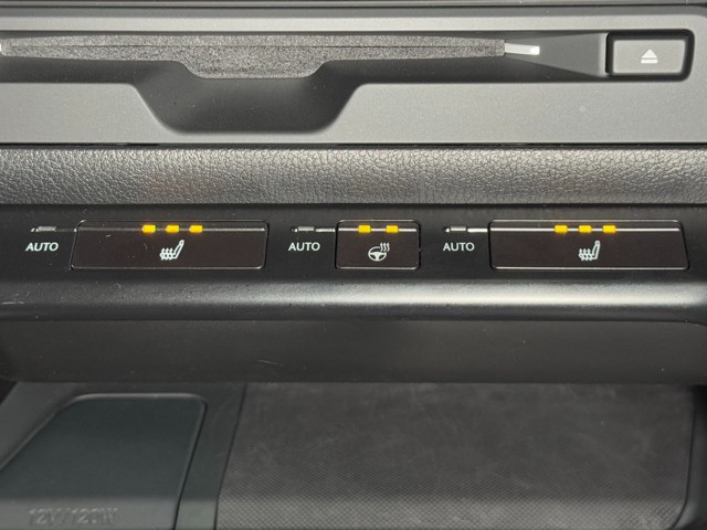 レクサス UX250h バージョンC