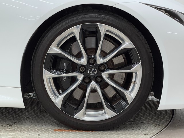 レクサス LC500h Sパッケージ