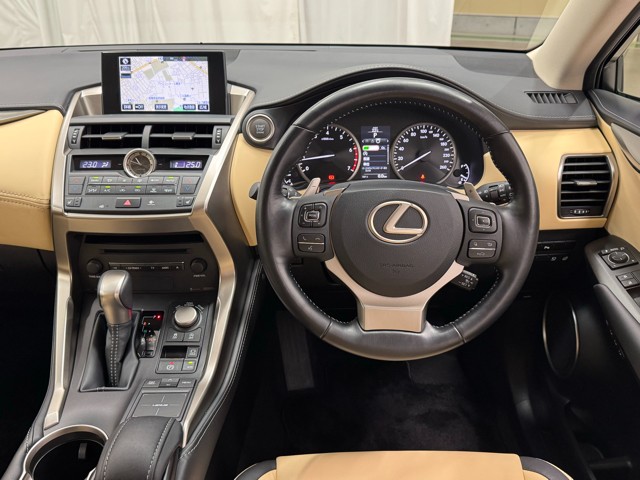 レクサス NX200t アーバンスタイル