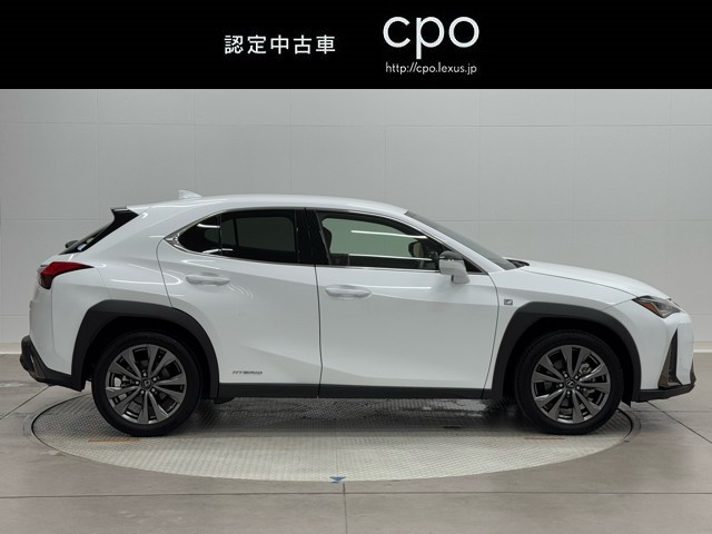 レクサス UX250h FSPORT