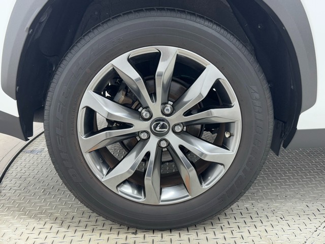 レクサス NX300h F SPORT