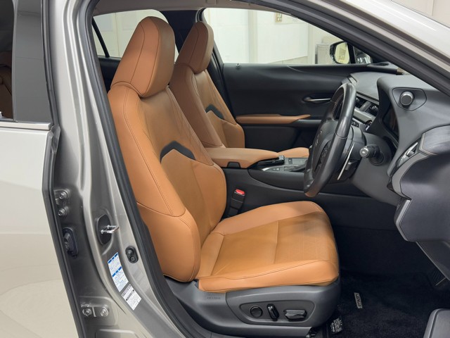 レクサス UX250h バージョンL