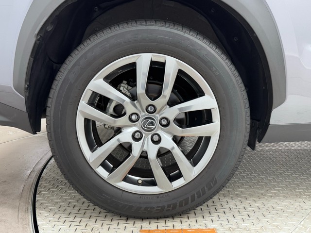レクサス NX300 バージョンL