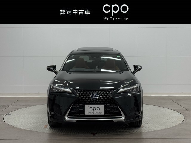 レクサス UX300e バージョンL