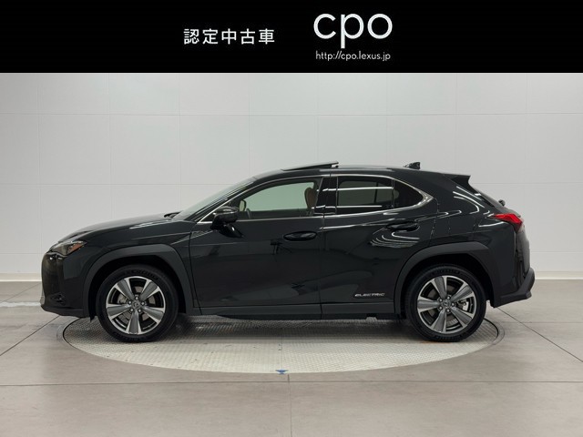 レクサス UX300e バージョンL