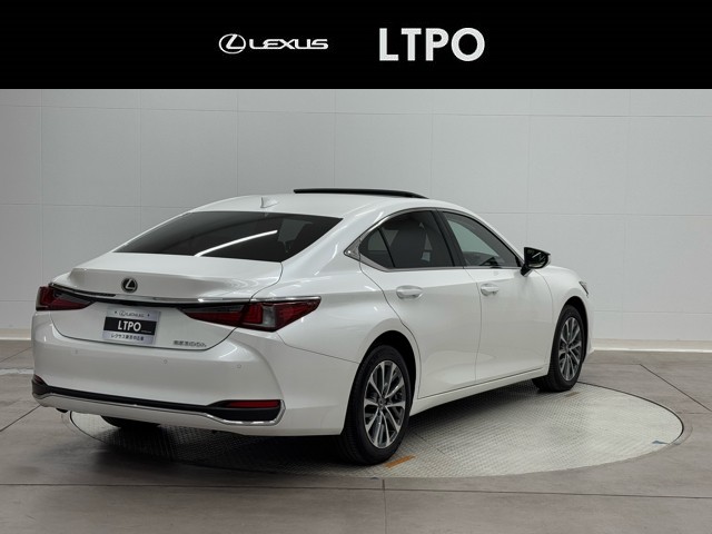 レクサス ES300h
