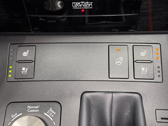 レクサス IS500 FスポPerformanc