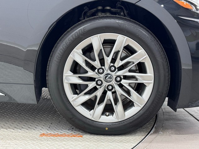 レクサス LS500h エグゼクティブ