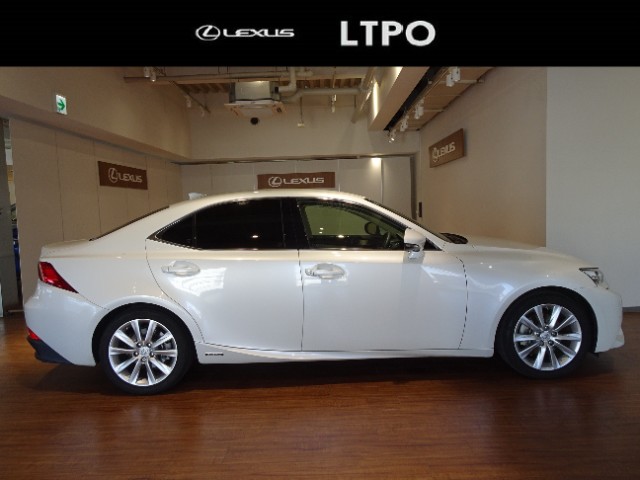 レクサス IS300h VER-L