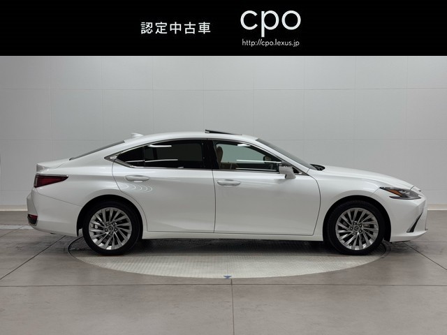 レクサス ES300h バージョンL