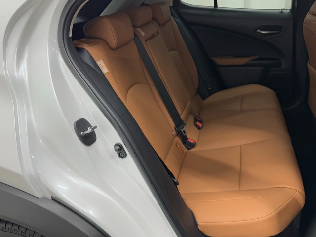レクサス UX250h ブラウンエディション