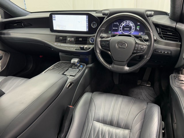レクサス LS500h エグゼクティブ