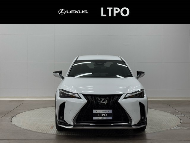レクサス UX300h F SPORT