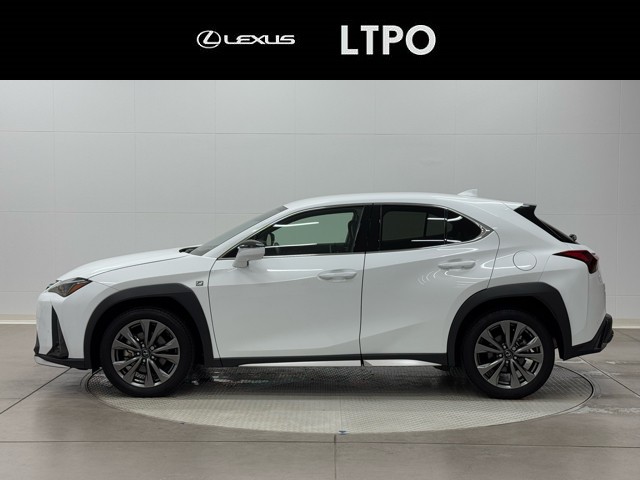レクサス UX300h F SPORT