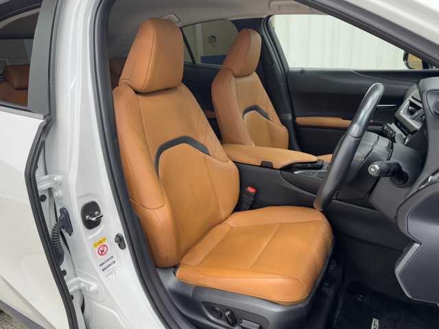 レクサス UX200 VER L