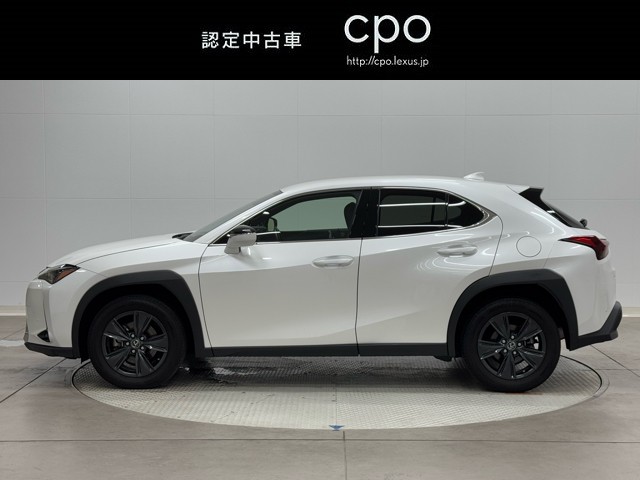 レクサス UX250h バージョンC