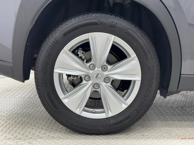 レクサス UX250h バージョンC