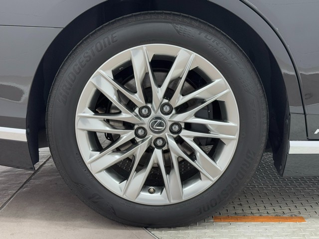 レクサス LS500h EXECUTIVE