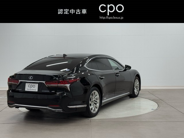 レクサス LS500h EXECUTIVE