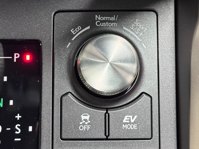 レクサス NX300h F SPORT