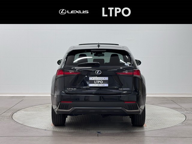 レクサス NX300h F SPORT
