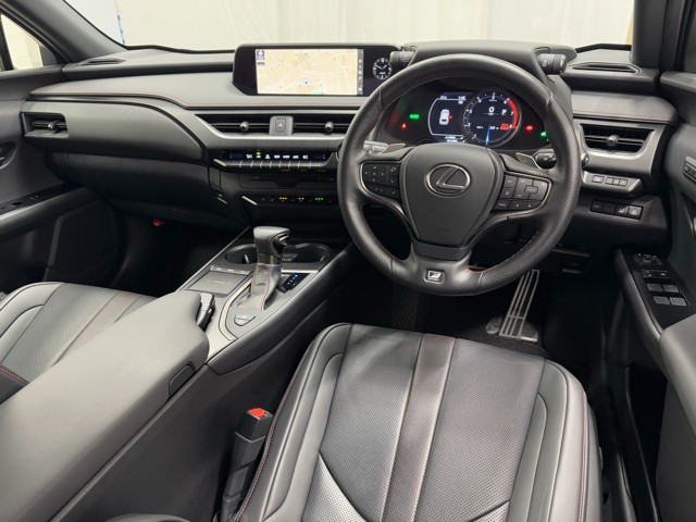 レクサス UX250h F SPORT
