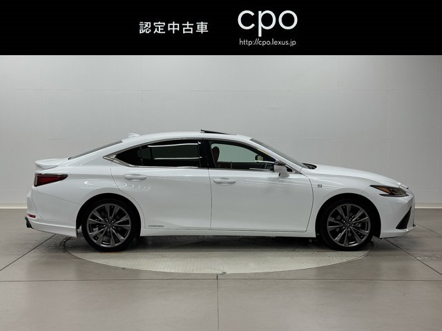 レクサス ES300h Fスポーツ
