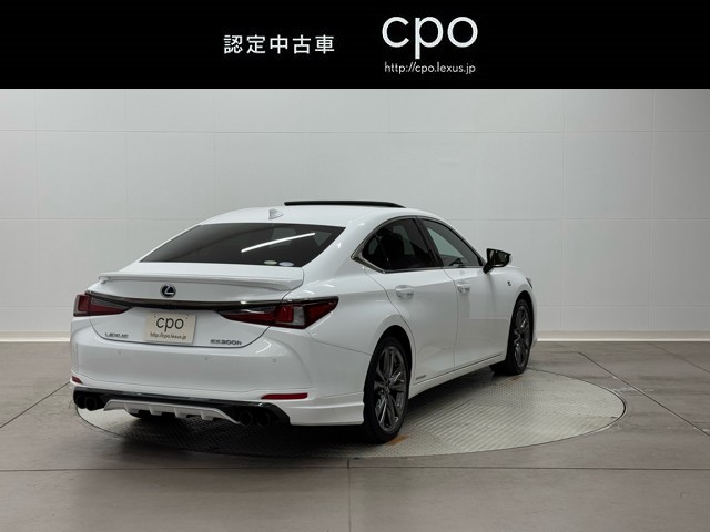 レクサス ES300h Fスポーツ