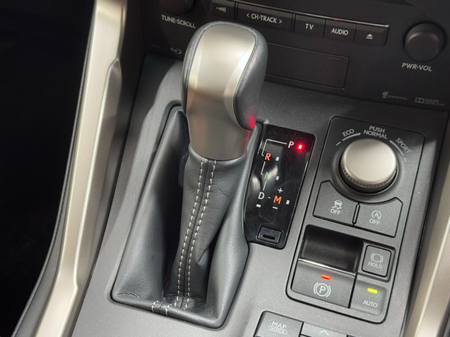 レクサス NX200t バージョンL