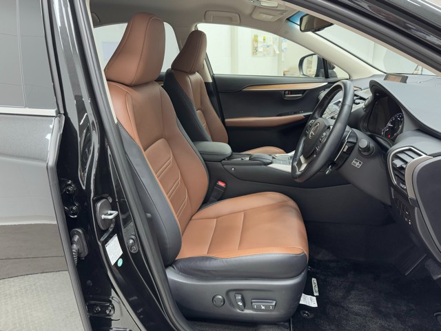レクサス NX200t バージョンL