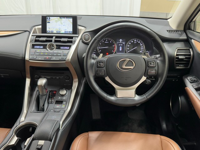 レクサス NX200t バージョンL