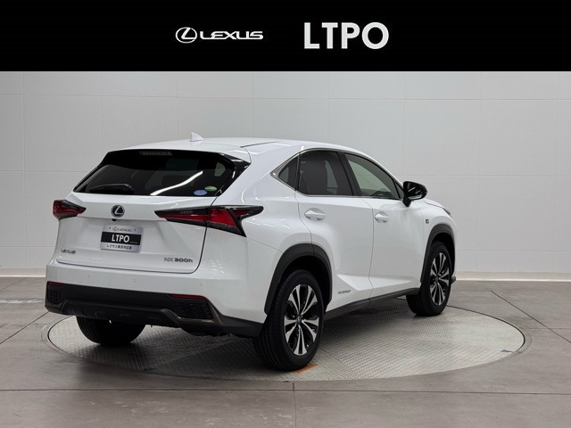 レクサス NX300h FSPORT