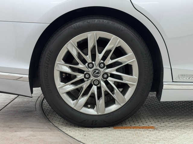 レクサス LS500h バージョンL