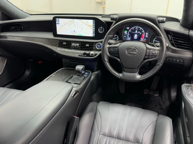レクサス LS500h バージョンL