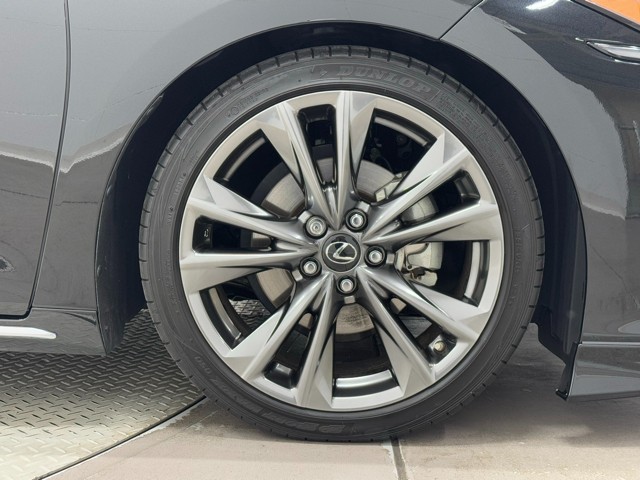 レクサス ES300h Fスポーツ