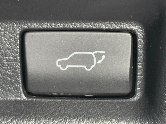 レクサス UX200 Fスポーツ