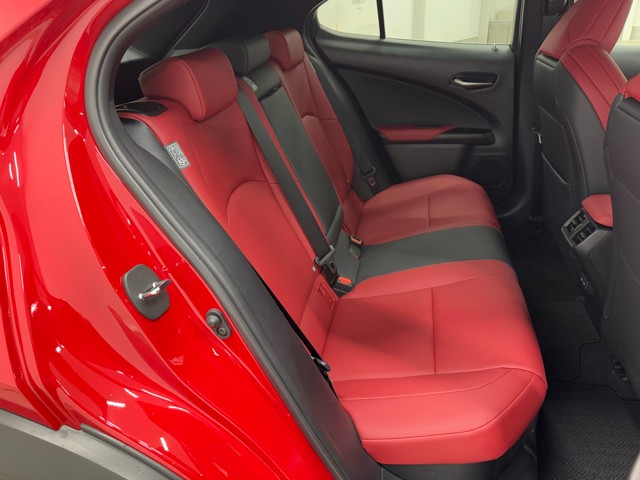 レクサス UX250h Fスポーツ