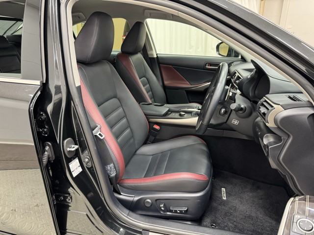 レクサス IS300h VER-L