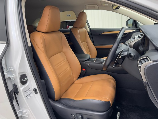 レクサス NX300h バージョンL