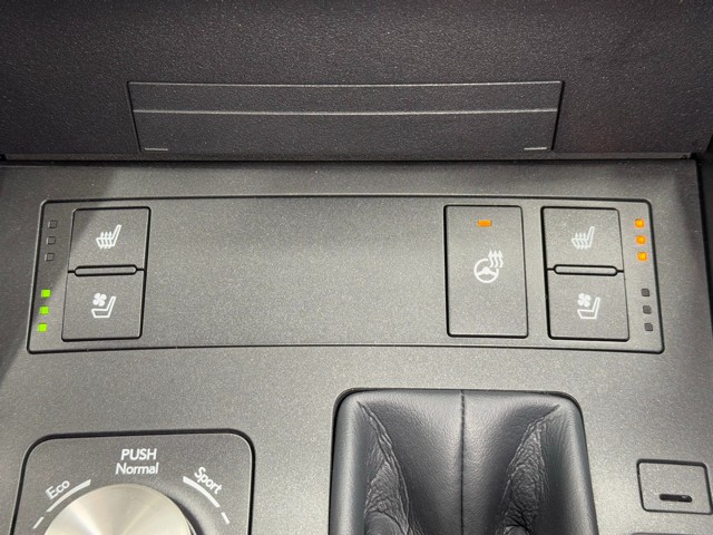 レクサス IS300h VER-L