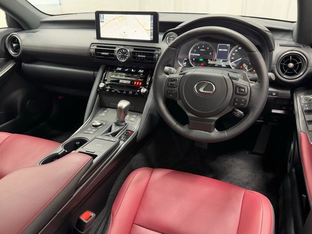 レクサス IS300h VER-L