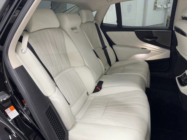 レクサス LS500h VER-LADドライ