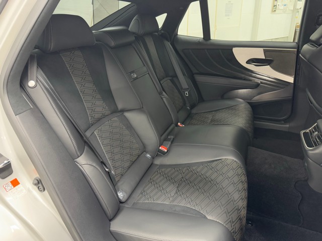 レクサス LS500 F SPORT