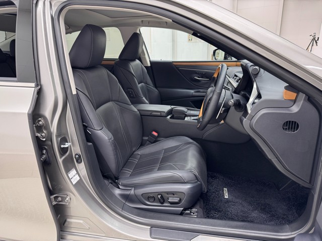 レクサス ES300h VER-L