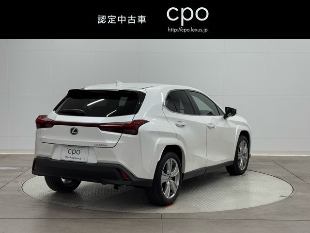 レクサス UX250h Graceful Expl