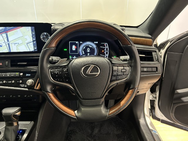 レクサス ES300h