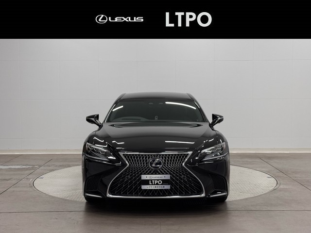 レクサス LS500h EXECUTIVE