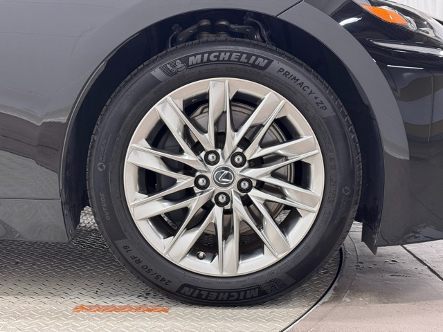レクサス LS500h EXECUTIVE